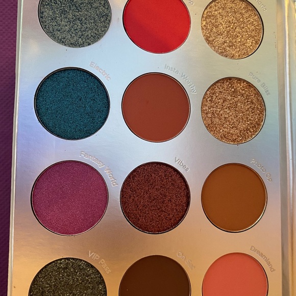 PÜR Festival 2.0 Pressed Pigment Palette - Picture 7 of 7